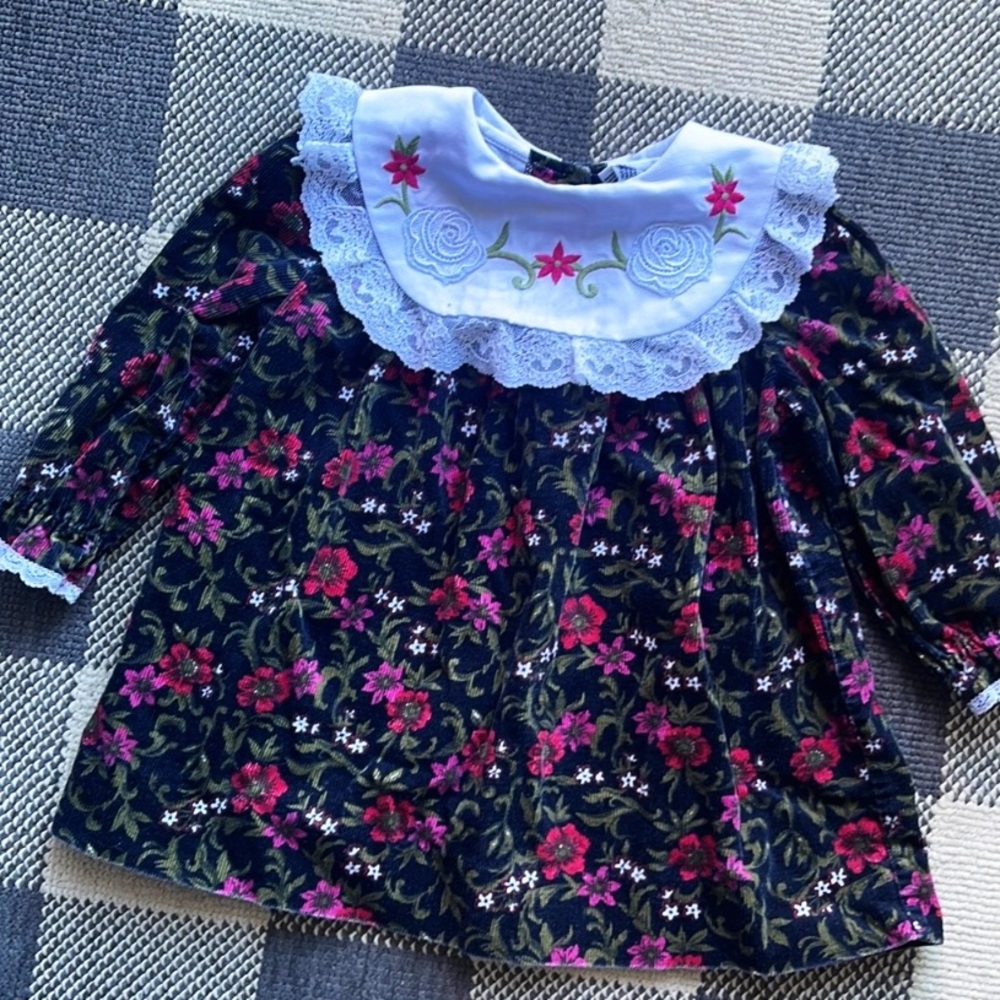Vintage 80’s corduroy collared dress